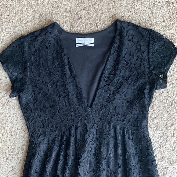 Urban outfitters lace midi dress - Picture 2 of 7
